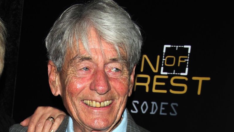 Zemřel herec John Nolan